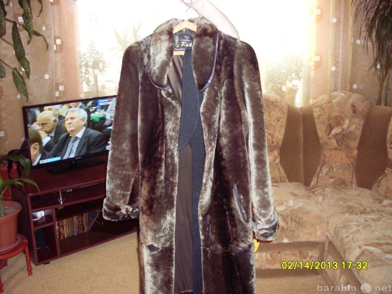 Продам: шуба и пальто женские