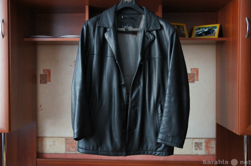 Продам: Кожаная куртка демисезонная, размер 46