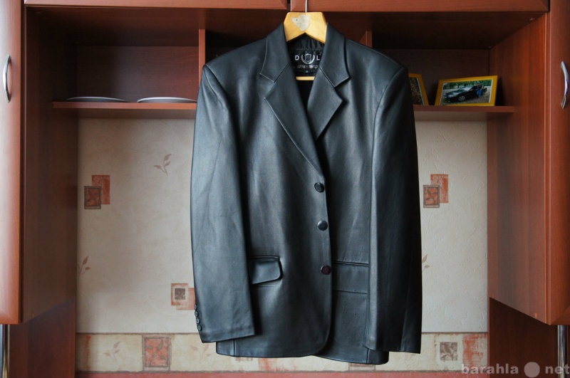Продам: Куртка-пиджак кожаный, размер 46