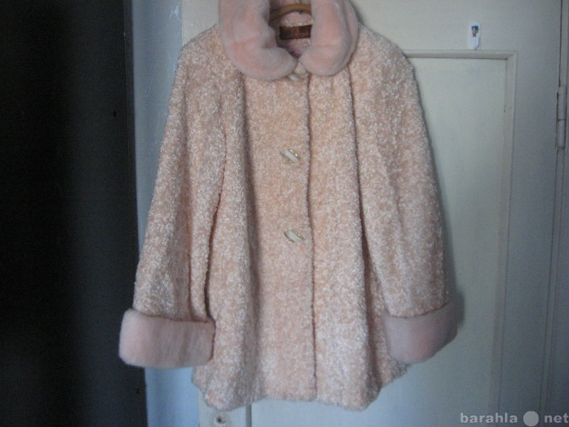 Продам: Куртка меховая весна/осень