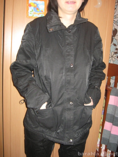 Продам: Куртка атласная черная 46 разм.