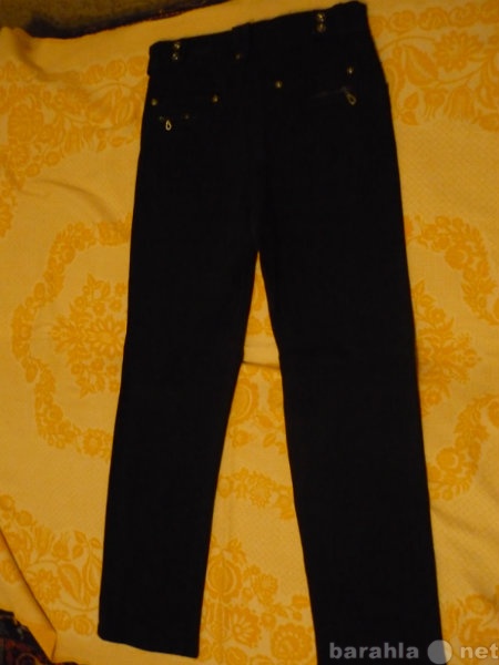 Продам: Чёрные джинсы