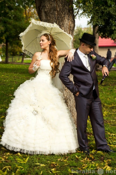 Продам: свадебное платье и аксессуары