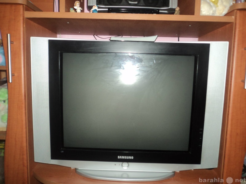 Купить телевизор в омске недорого. Телевизор самсунг слим 54 см. Телевизор самсунг Slim Fit TV. Samsung Slim St. Ntktdbpjhs JVC.