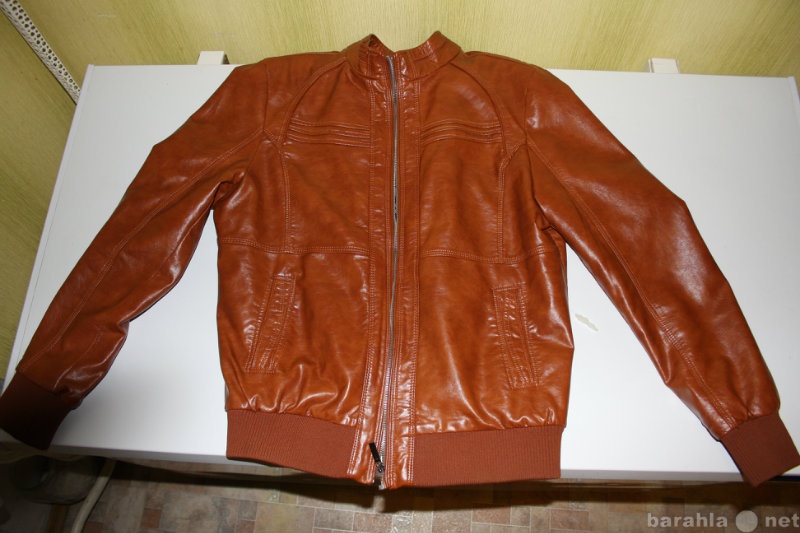 Продам: куртка новая кожанная (48-50)