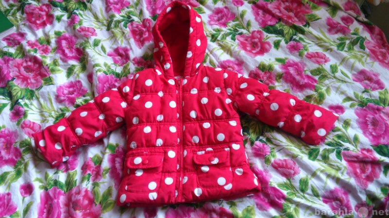 Продам: Утепленная курточка для девочек на весну