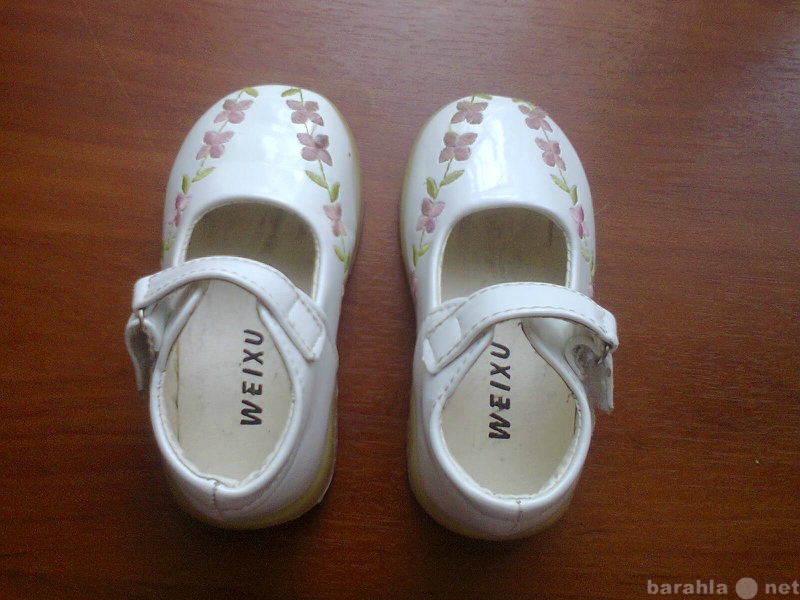 Продам: обувь для девочек