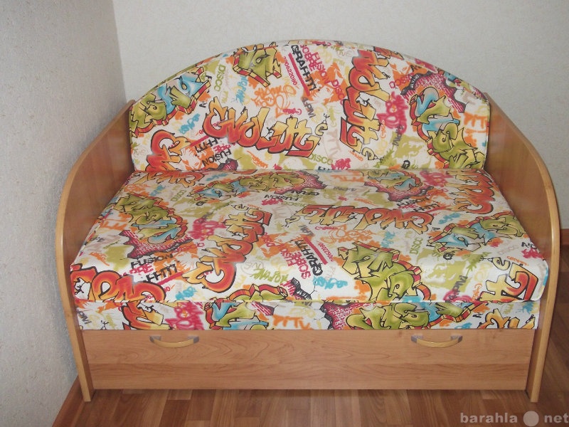 Продам: Новый детский диван
