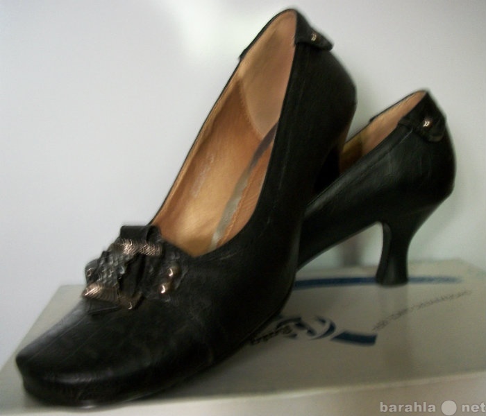Продам: туфли женские 35,5 разм.