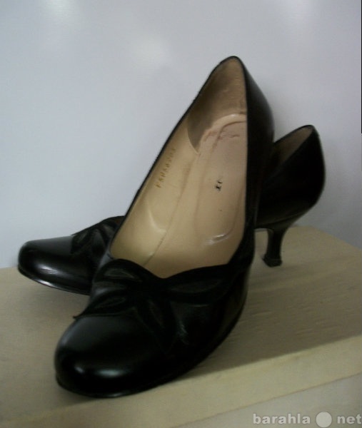 Продам: туфли женские 35 разм.