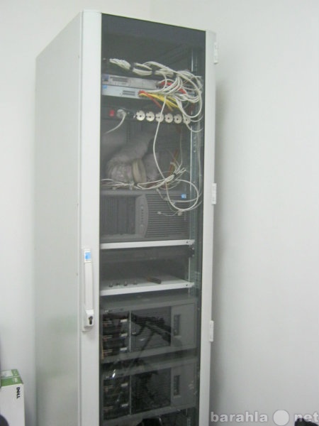 Продам: Серверное оборудование с комплетующими