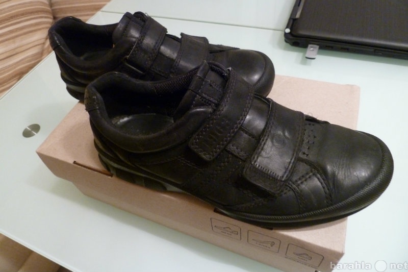 Продам: Ботинки на мальчика ECCO