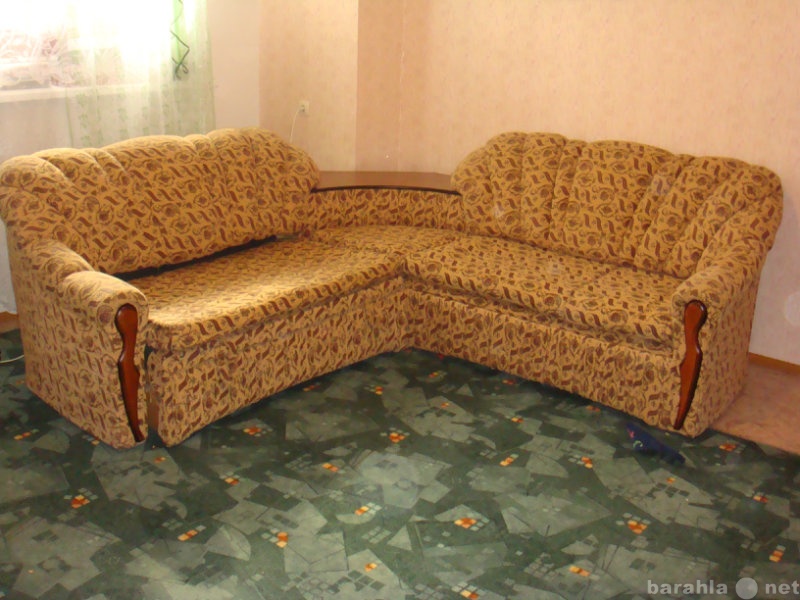 Продам: Продаётся угловой диван