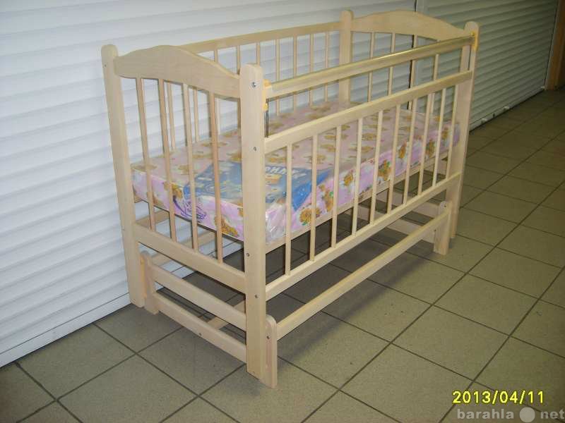 Продам: Новую в упаковке детскую кроватку