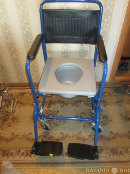 Продам: Кресло стул с санитарным оснащением новы
