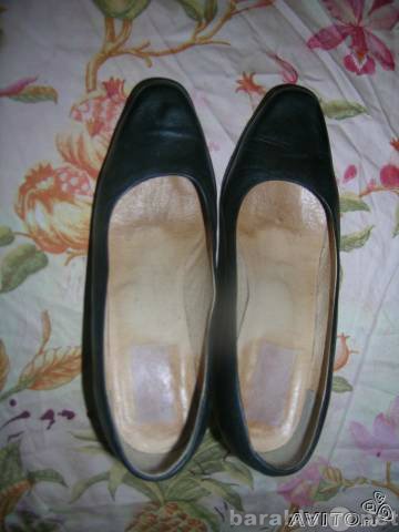 Продам: Туфли черные высота каблука 7 см новые