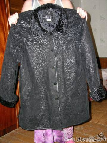 Продам: Куртка 54-56 размера с печатным рисунком