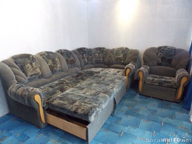 Продам: Угловой диван+кресло