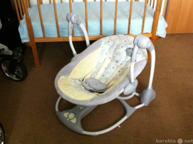 Продам: Кресло-качалка для новорожденных