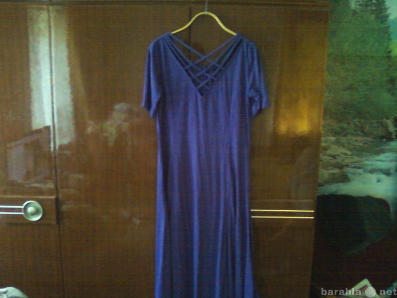 Продам: Фиолетовое платье в отличном состоянии