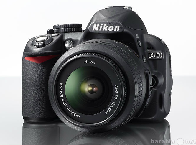 Продам: Nikon D3100 с объективом