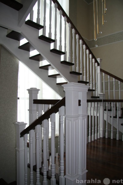 Продам: Деревянные лестницы