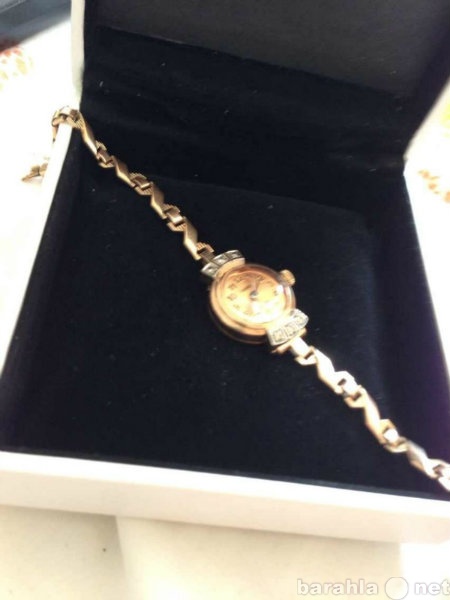 Продам: женские золотые часы с бриллиантами