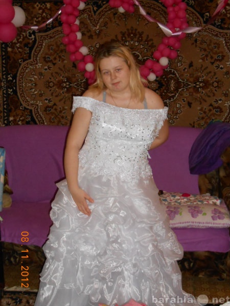 Продам: свадебное платье с фатой