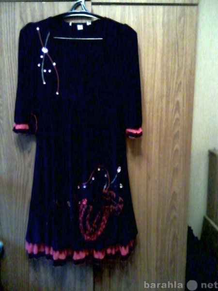 Продам: платье черное