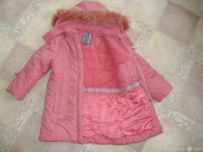 Продам: удлинен куртка на осень на девочку р.128