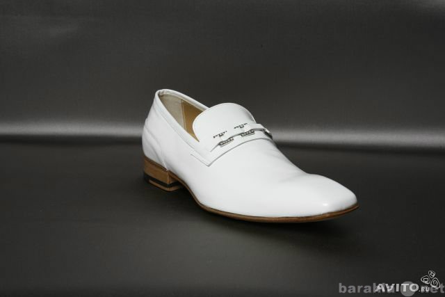 Продам: Белые туфли