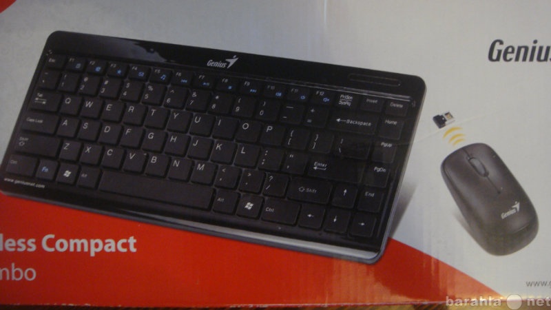 Продам: Беспроводная клавиатура и мышь в упаковк