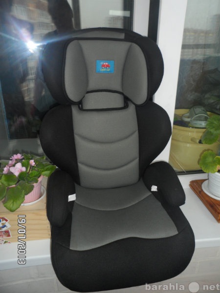 Продам: детское кресло авто (трансформер)