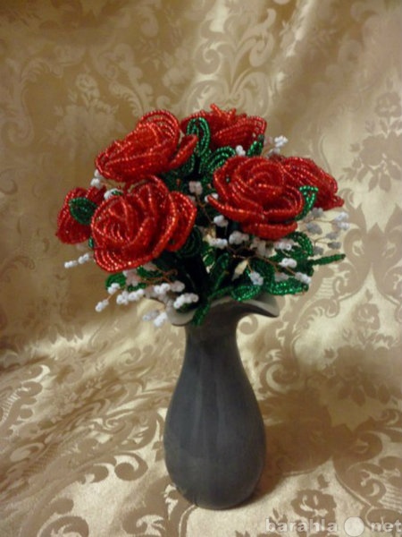Продам: Розы из бисера ручной работы