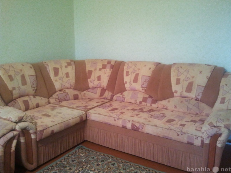 Продам: Продам угловой диван+Кресло кровать