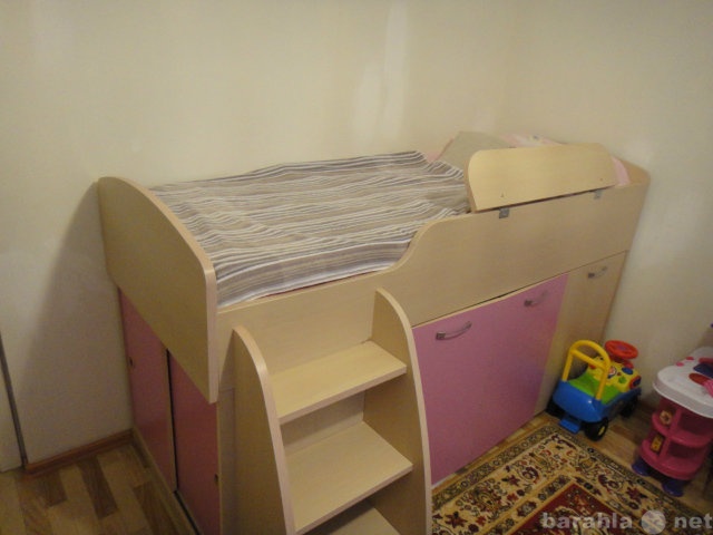 Продам: Кровать-детский уголок