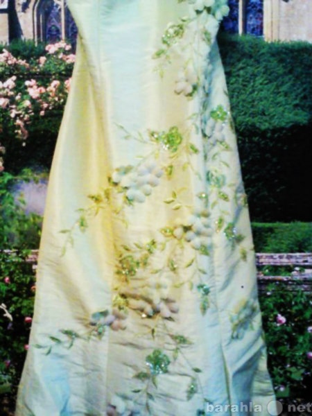 Продам: Платье, натуральный шелк, ручная вышивка