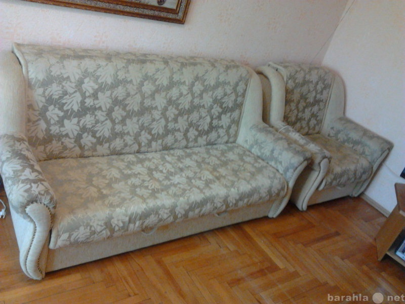 Продам: диван и 2 кресло-кровати