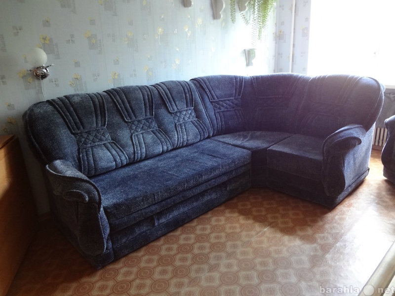 Продам: диван угловой+кресло