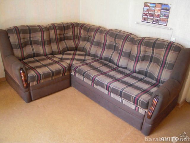 Продам: Продается диван угловой