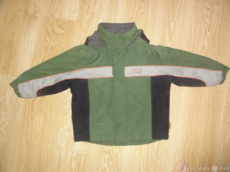 Продам: Куртка ВЕСНА 115 см