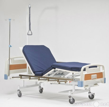 Продам: Медицинская кровать для лежащих больных