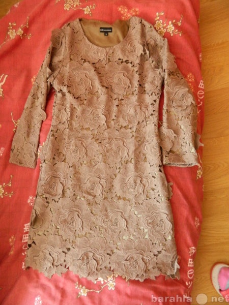 Продам: Новое Элегантное платье из гипюра