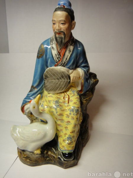 Продам: Старинная статуэтка "Китаец с гусем