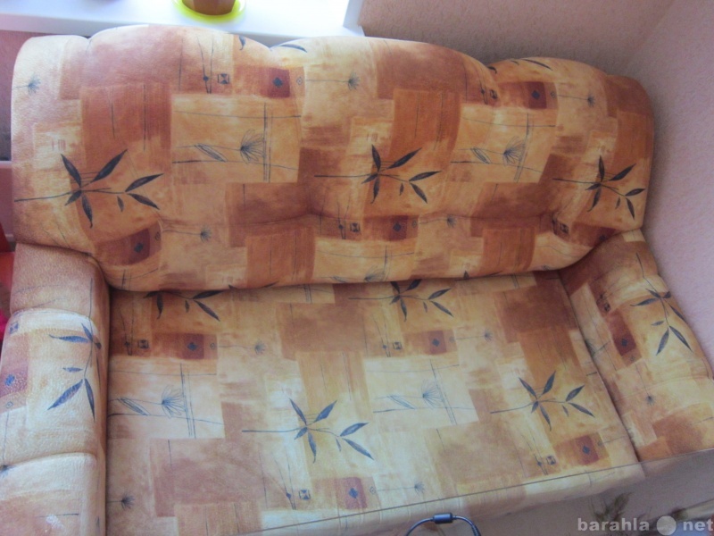 Продам: Продам выдвижной диван-раскладушку