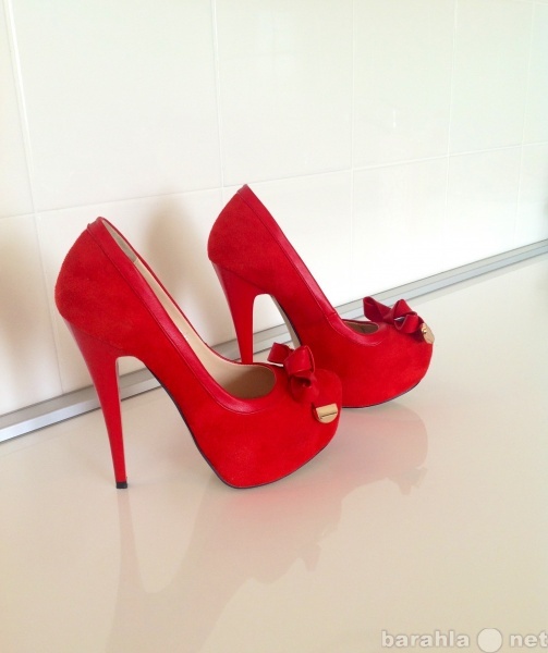 Продам: Новые красные туфли