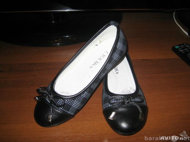 Продам: Новые туфли для девочки