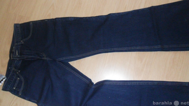 Продам: джинсы новые