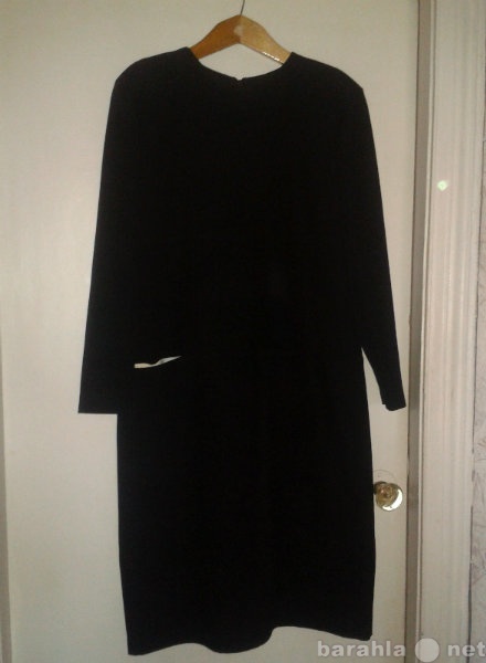 Продам: Офисное чёрное платье, размер 52-54.