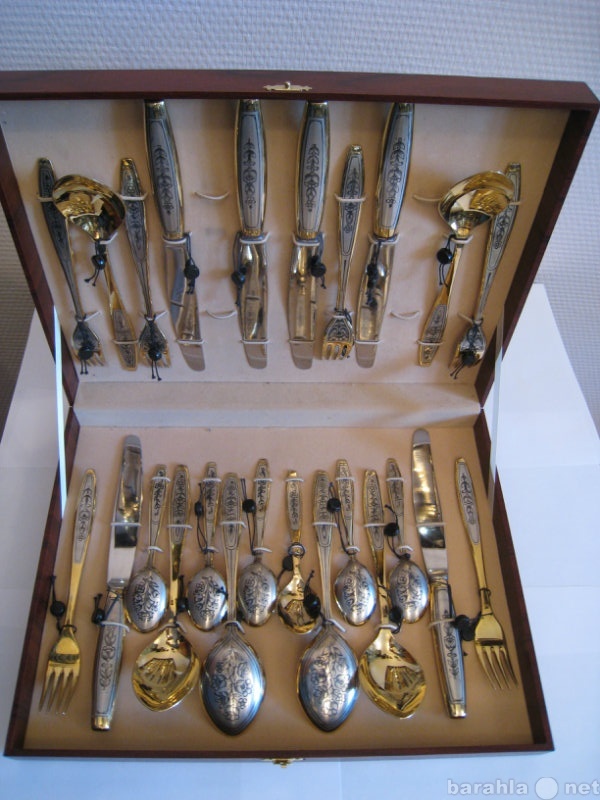 Продам: Серебрянный набор с позолотой Курлюкова